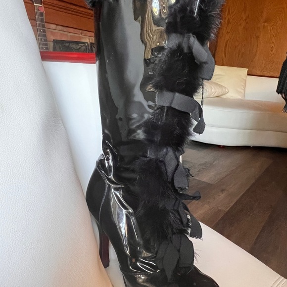 - Louis Vuitton Boots - Picture 10 of 10